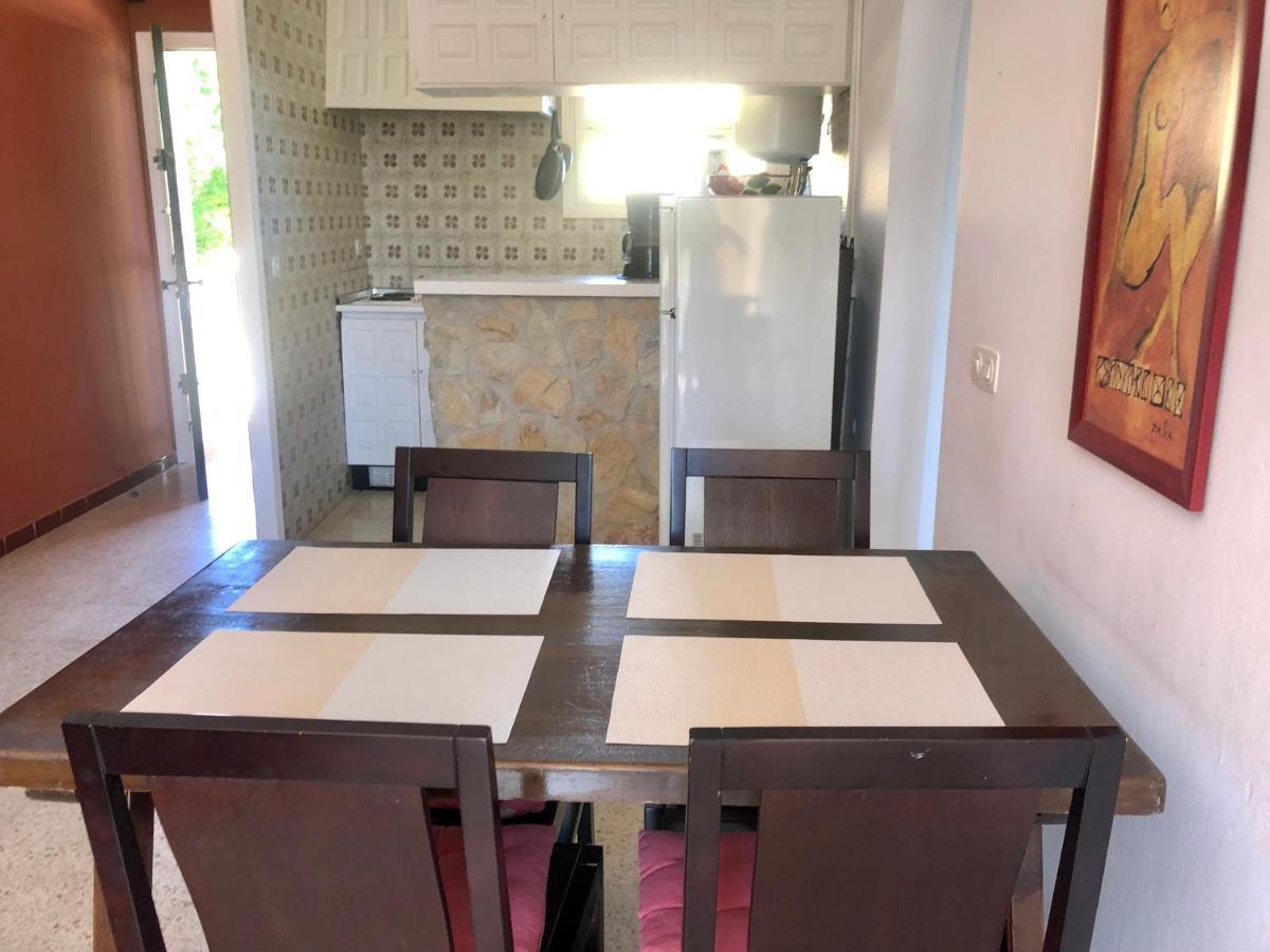 Port Sotavent 2C - Apartamento En La Marina De Empuriabrava - Piscina Comunitaria, - Parking - Vistas Al Canal - Cerca Centro Y Playa Dış mekan fotoğraf